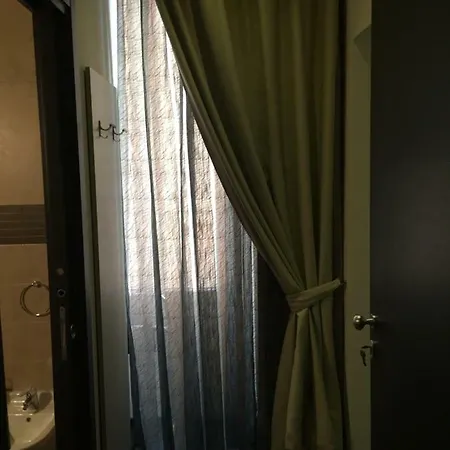 Les De La Place 4* 圣雷默