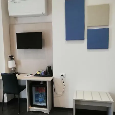게스트하우스 Les De La Place 산레모